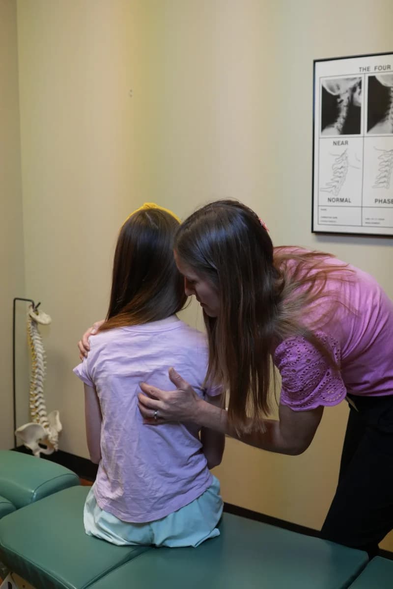Terapia para la espalda en Chicoine Chiropractic